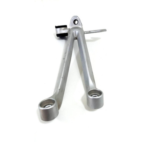 Bacalhau Traseiro Direito Suzuki Gsxr Srad 1000 2007 Origina