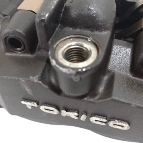 Pinça Dianteira Esquerda Suzuki Gsxr Srad 1000 2007 Original