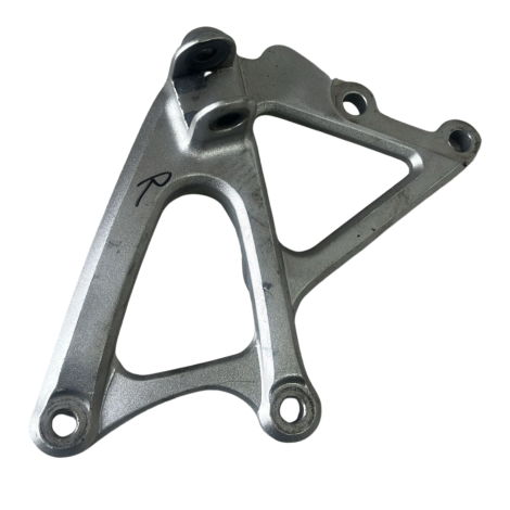 Bacalhau Dianteiro Direito Yamaha YZF R1 Crossplane 2010 Ori