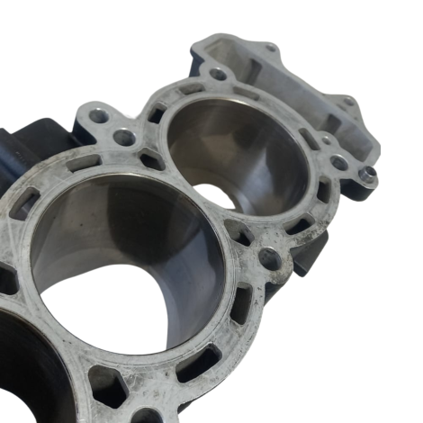 Cilindro Motor Triumph Daytona 675 R Ano 2014 Original