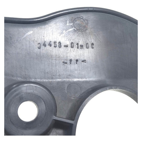 Acabamento Mesa Inferior Suzuki Gsxr Srad 750 2007 Original