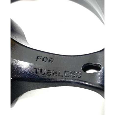 Roda Traseira Marca Suzuki Modelo Srad 750 Ano 2007 Original