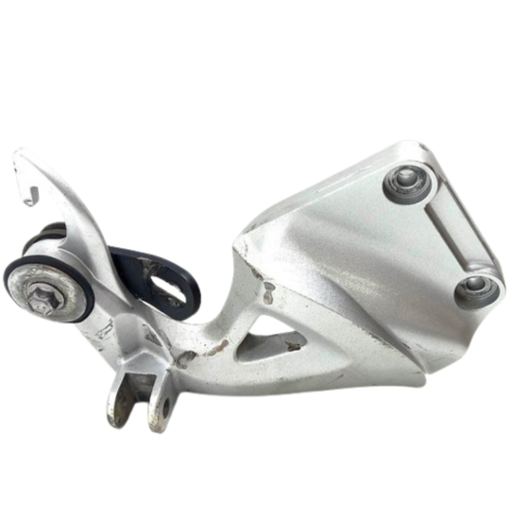 Bacalhau Traseiro Direito Gsx 1300 Hayabusa Ano 2012 Origina