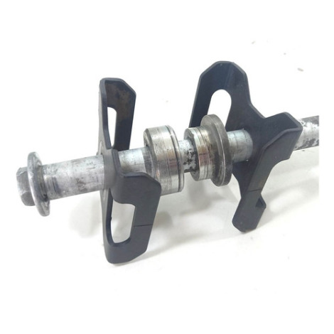 Eixo Da Roda Traseira Kawasaki Ninja 250 Ano 2011 Original