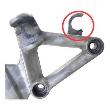 Suporte Pedaleira Esquerda Cbr 1100 Xx 1999 Original Avaria