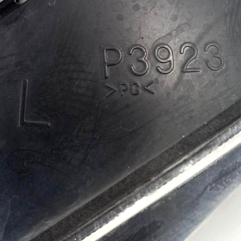 Farol Esquerdo Marca Yamaha Modelo YZF R1 Ano 2004 Original