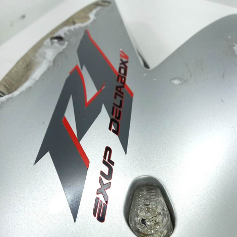 Carenagem Lateral Esquerda YAMAHA YZF R1 ANO 2004 Original