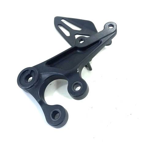 Bacalhau Dianteiro Direito GSXR Srad 1000 Ano 2012 Original