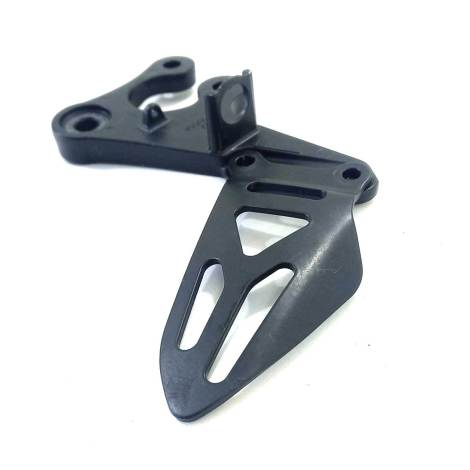 Bacalhau Dianteiro Direito GSXR Srad 1000 Ano 2012 Original