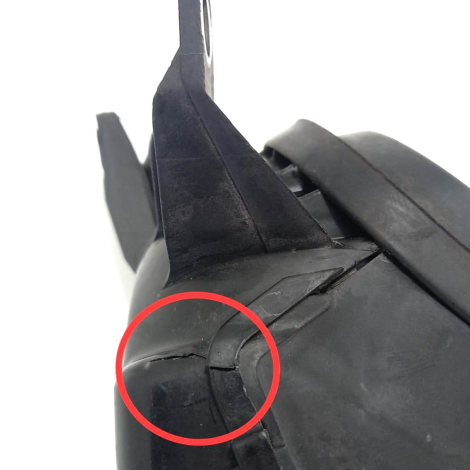 Duto de Ar Esquerdo Suzuki GSXR Srad 1000 Ano 2012 Original