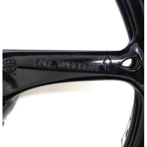 Roda Dianteira Suzuki GSXR Srad 1000 Ano 2012 Original