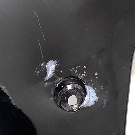 Carenagem Lateral Direita Suzuki Srad 1000 Ano 2012 AVARIA