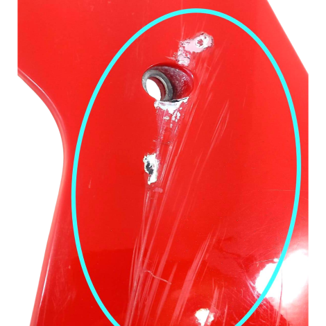 Spoiler Lado Direito Yamaha Yzf R1 Ano 2005 Original AVARIA