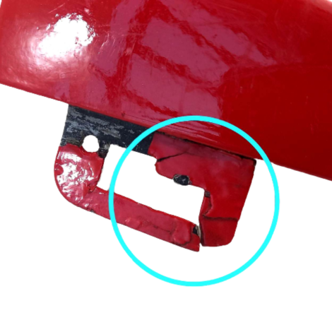 Spoiler Lado Direito Yamaha Yzf R1 Ano 2005 Original AVARIA