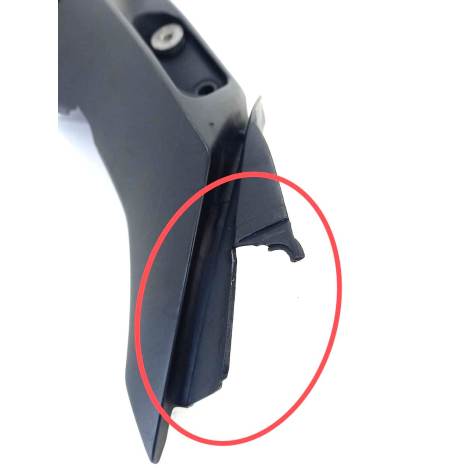 Acabamento Lado Direito Yzf R1 Ano 2005 Original Avaria     