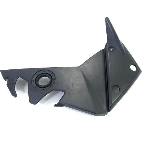 Acabamento Chassi Lado Esq  Kawasaki Z750 Ano 2010 Avaria   