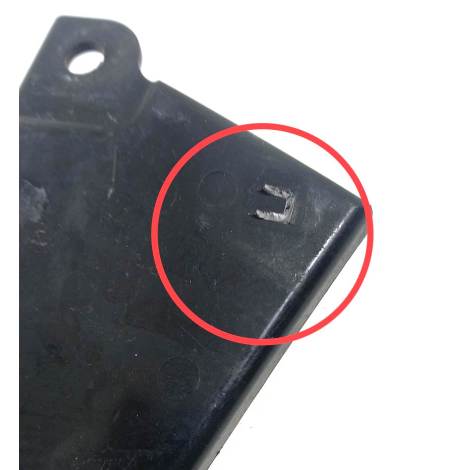 Carenagem Rabeta Central  Kawasaki Z750 Ano 2010 Avaria     