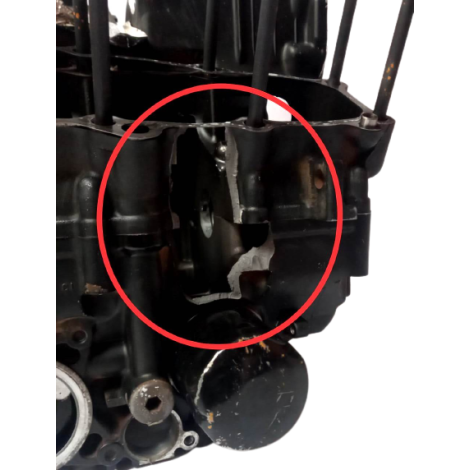 Carcaça Motor Yamaha Modelo YZF R1 Ano 2005 Original AVARIA