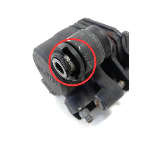 Pinça Traseira Marca Yamaha Modelo YZF R1 Ano 2005 Original