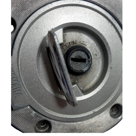 Tampa Tanque Marca Yamaha Modelo YZF R1 Ano 2005 Original