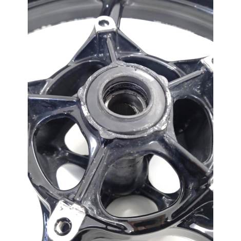 Roda Dianteira Marca Yamaha Modelo Yzf R1 Ano 2005 Original 