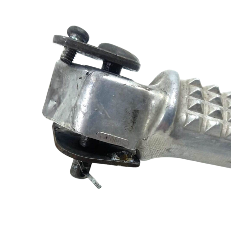 Pedaleira Traseira Direita Honda Cbr 600 F Ano 2013 Original