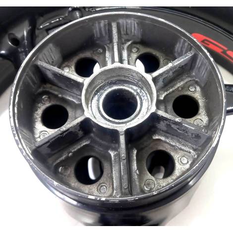 Roda Traseira Suzuki Modelo Srad 1000 Ano 2012 Original