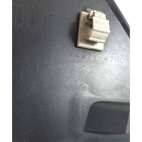 Spoiler Inferior Direito Suzuki Srad 1000 Ano 2012 AVARIA