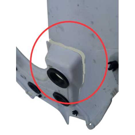 Acabamento Paralama B Inferior Suzuki Srad 1000 2012 AVARIA