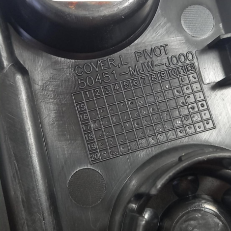 Acabamento Chassi Esquerdo Honda Cb 500 X Ano 2022 Original