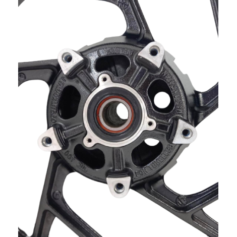 Roda Traseira Suzuki Modelo GSX S750 A Ano 2019 Original
