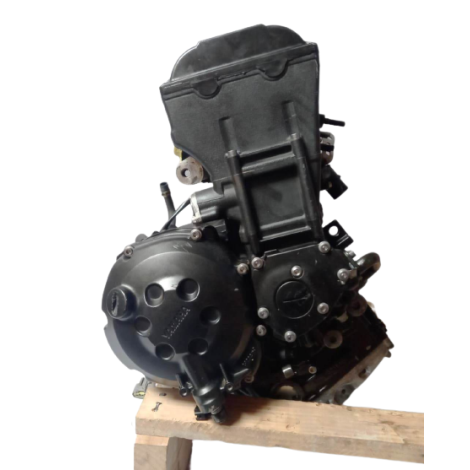Motor Completo Marca Yamaha Modelo YZF R1 2004 Original