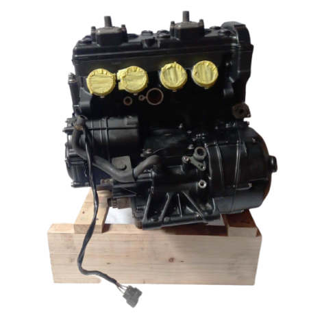 Motor Completo Marca Yamaha Modelo YZF R1 2004 Original