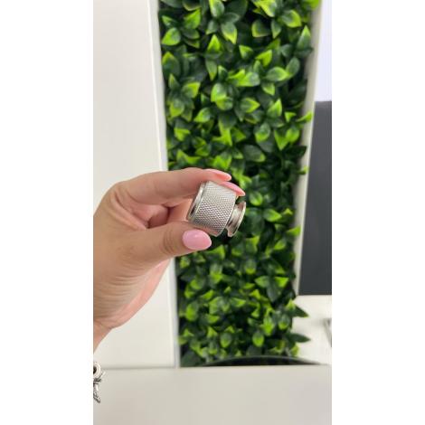 PUX PONTO ZIGRINATO IL 1580 25X25 ACO ESCOVADO