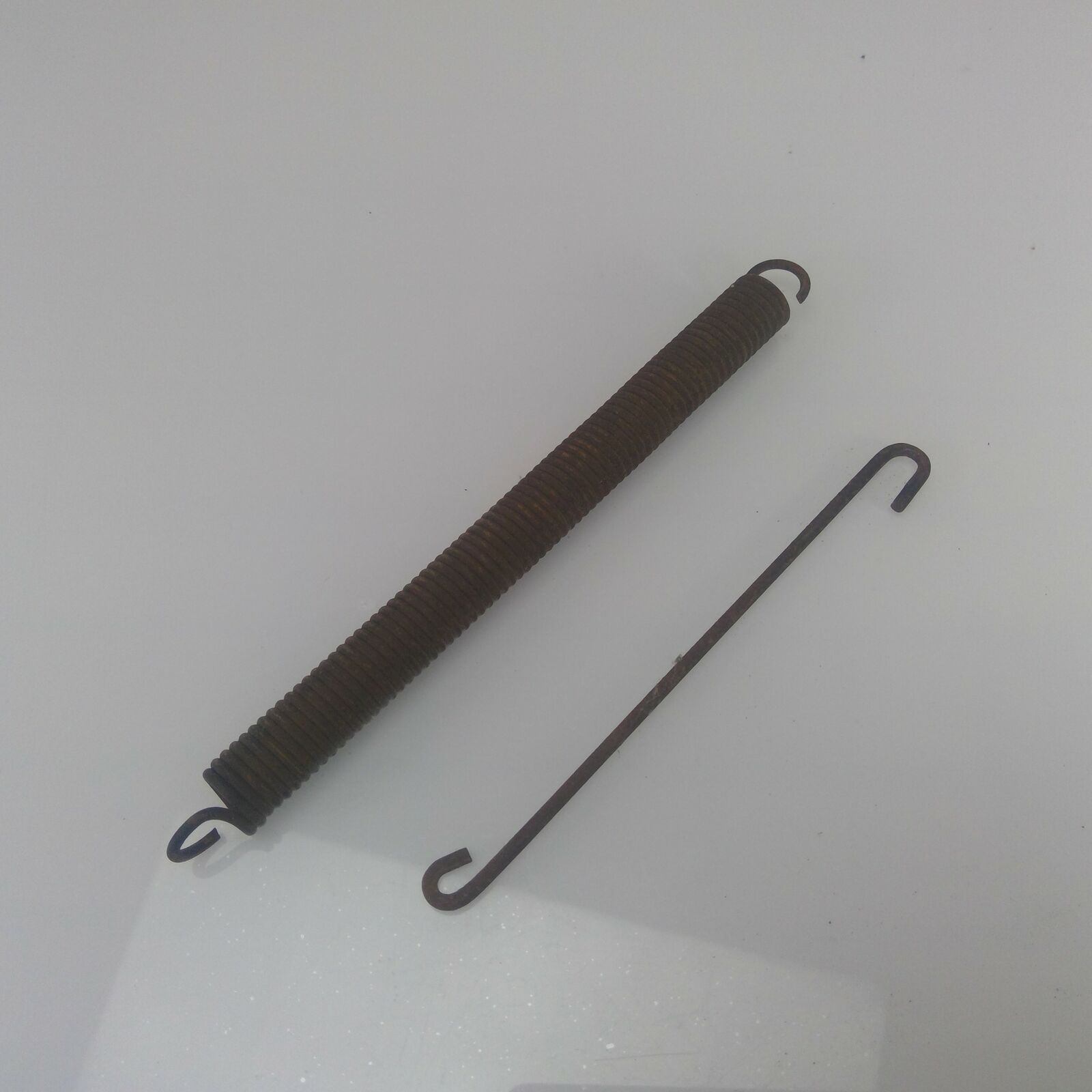 Vintage Antique WHITE STAR Gas Range BROILER DRAWER SPRING (Front)