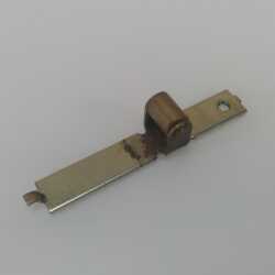 KENMORE Stove OVEN DOOR CATCH 5301167830 613802 AP2135760 PS452839