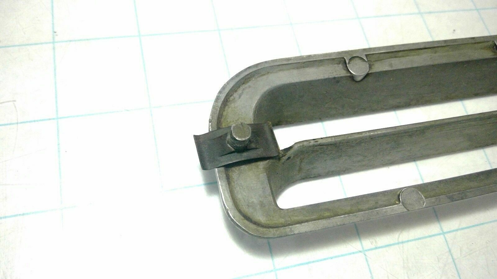 Vintage Antique GRAND Model 747 Gas Stove Range Oven Vent Grill (Missing 1 Clip) 3