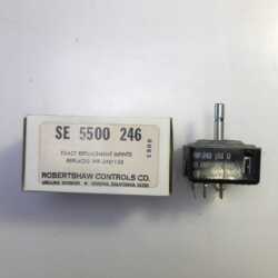 NOS ROBERTSHAW Range Infinite Switch SE 5500 246 INF-240-158 1300928