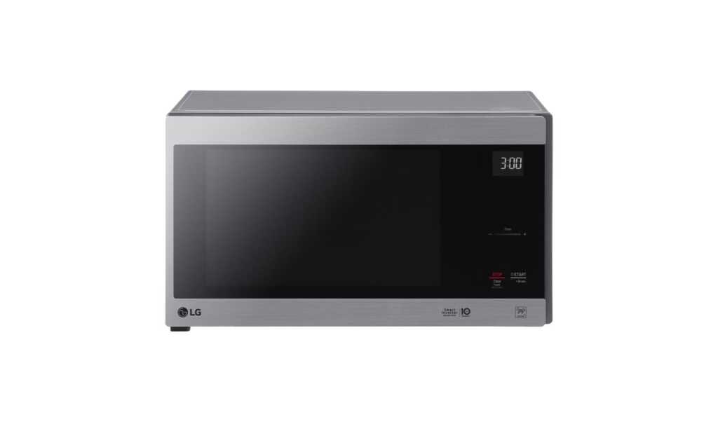 NEW LG 1.5 cu. ft. Countertop Microwave with Smart Inverter and