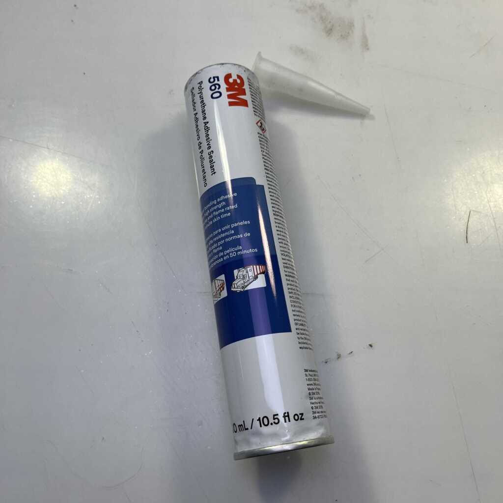 NEW GENUINE OEM SPEED QUEEN Washer Sealant 200996P 200996 2024891