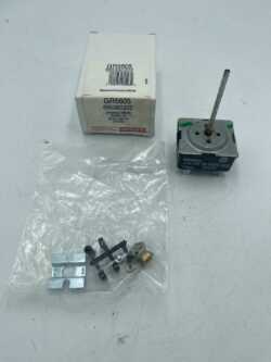 NOS Gemline Universal Infinite Burner Switch GR5605, 6653S0202, AP3428055, 5501-406