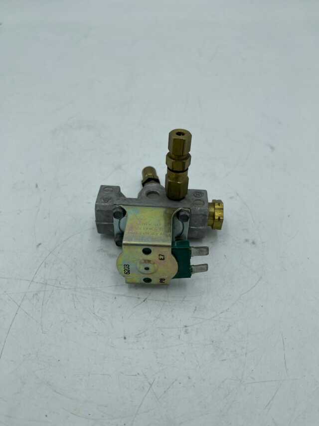 NOS Harper-Wyman Replacement Oven Solinoid Valve 6428H0002 - Image 2