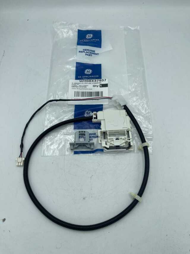 Genuine GE Washer Lid Lock and Striker Kit WH08X37937, AP7225635 - Image 2
