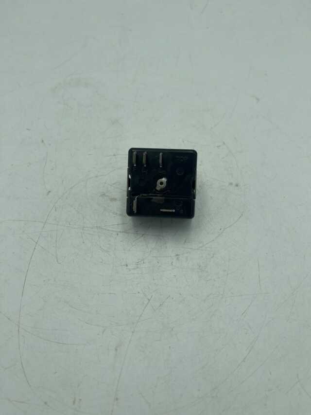NEW Vintage WHIRLPOOL ROPER Range Infinite Burner Switch 240-194 103768 4391990 - Image 2
