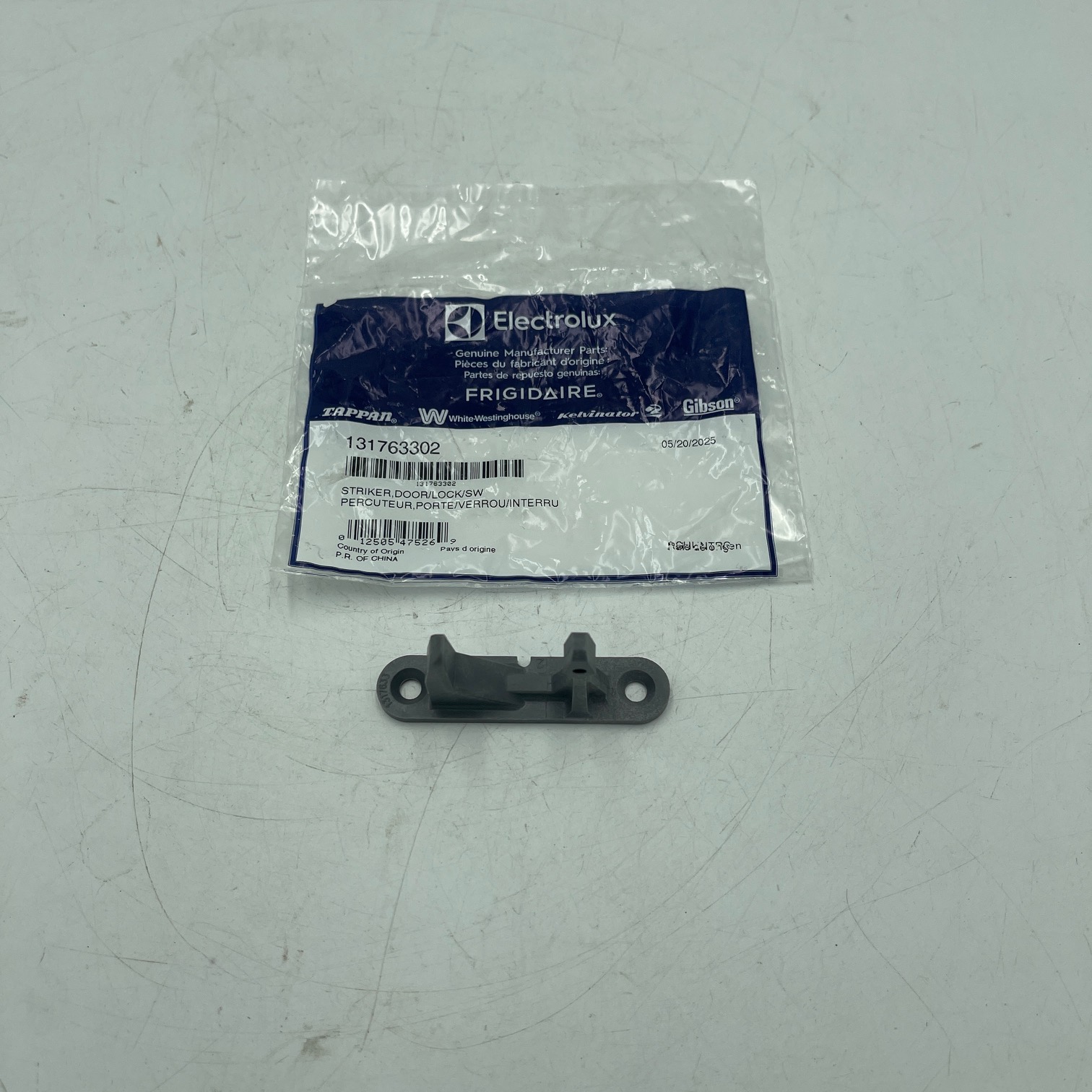 New FRIGIDAIRE Washing Machine DOOR STRIKE 131763302 1032664 AP3580441 PS890617 - Image 2