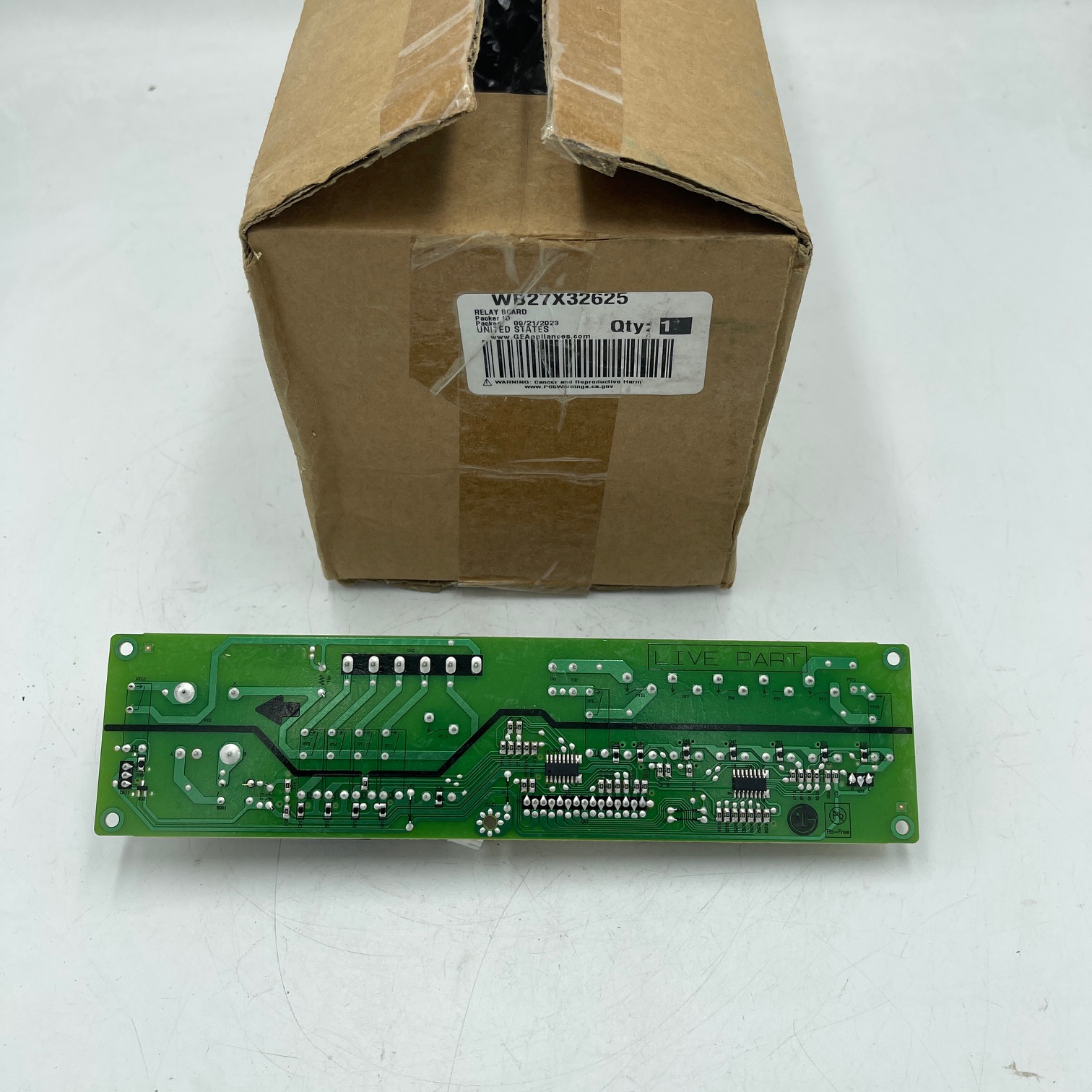 New Genuine GE Oven Relay Board WB27X32625 WB27X22129 AP6888692 - Image 2