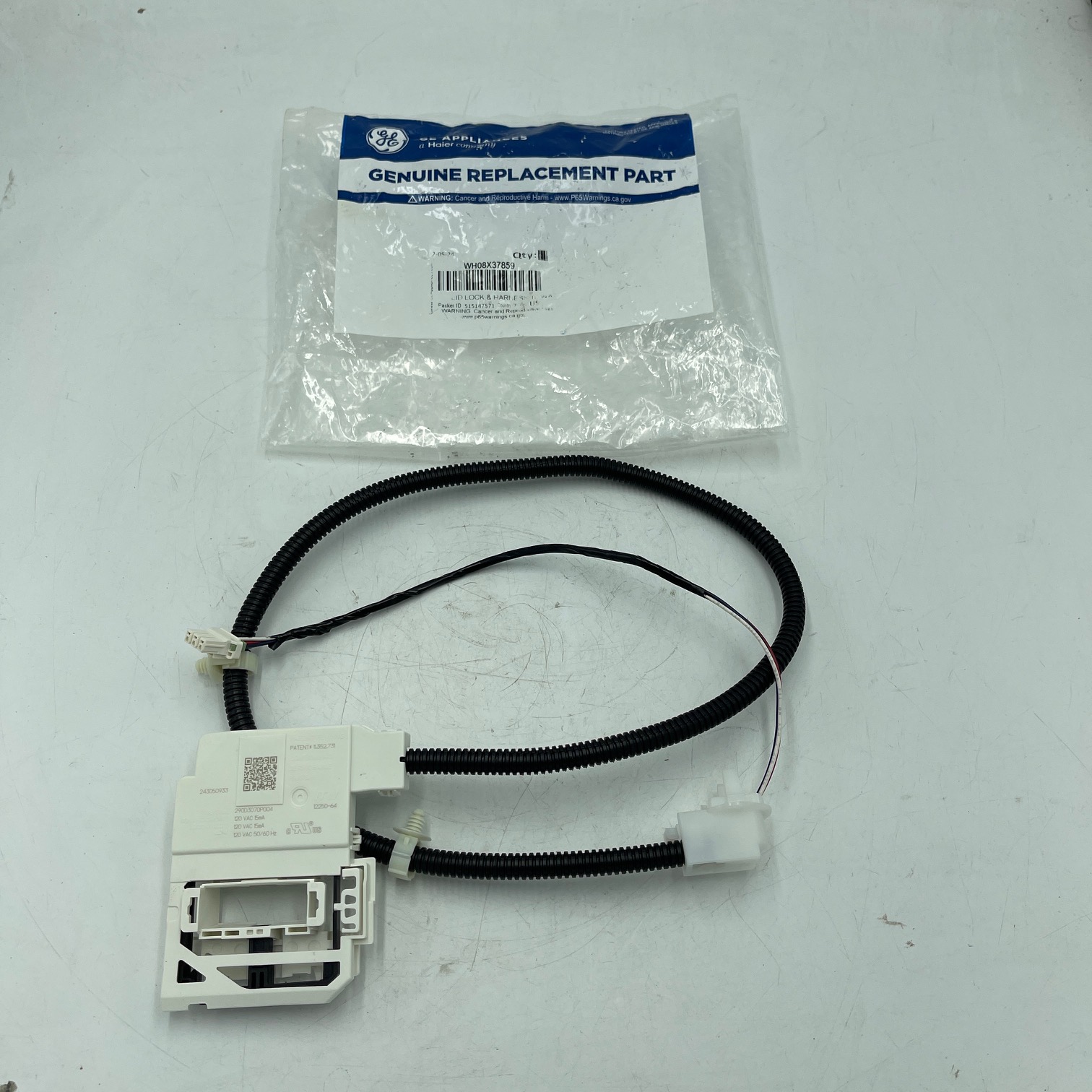 Genuine GE Washer Lid Lock and Harness WH08X37859, WH08X33879, AP7225790