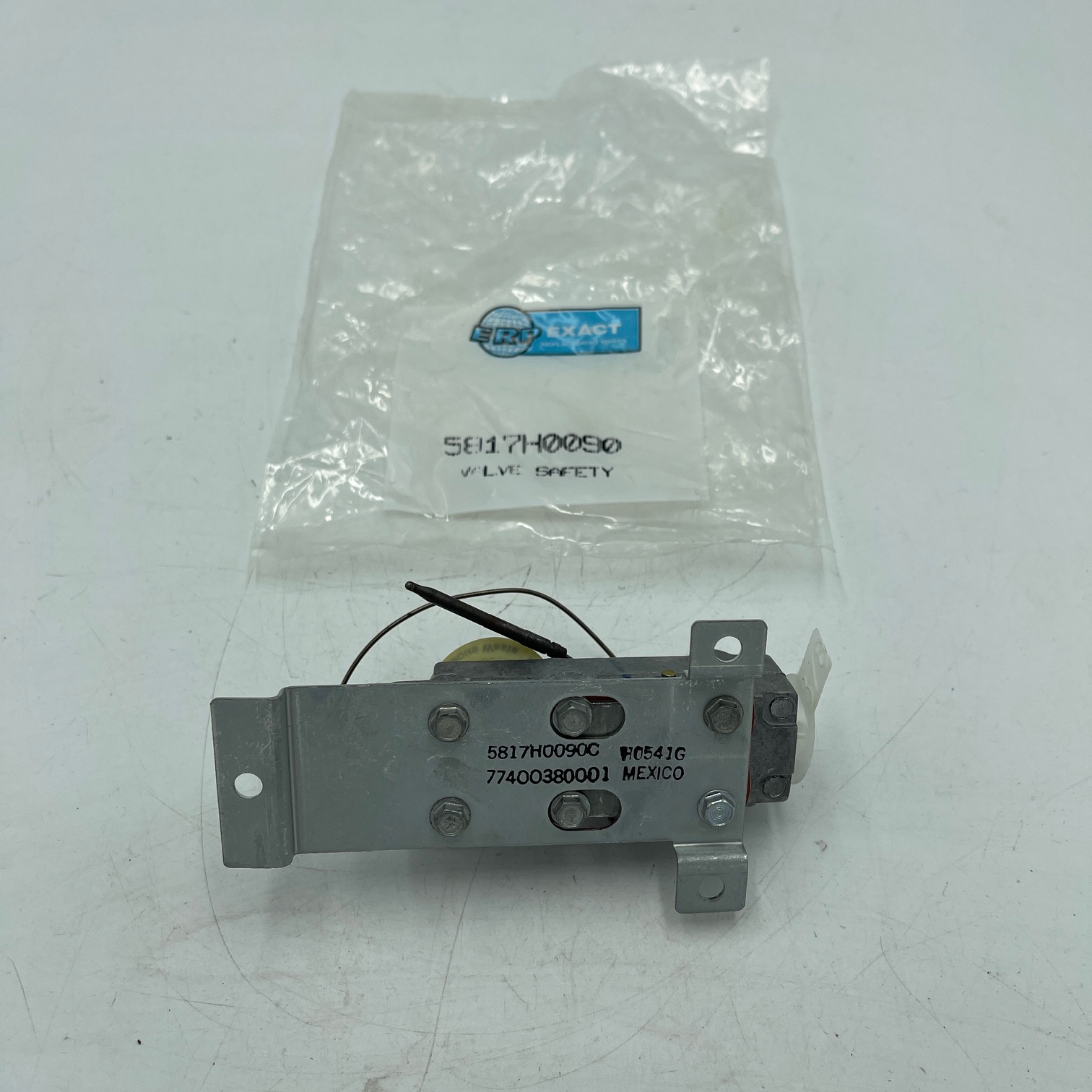 NOS ERP Gas Range Safety Valve 5817H0090 - Image 2