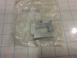 NEW Westinghouse Front Load Washer Catch 5308015229 Q000151771 AP2152871 VTG