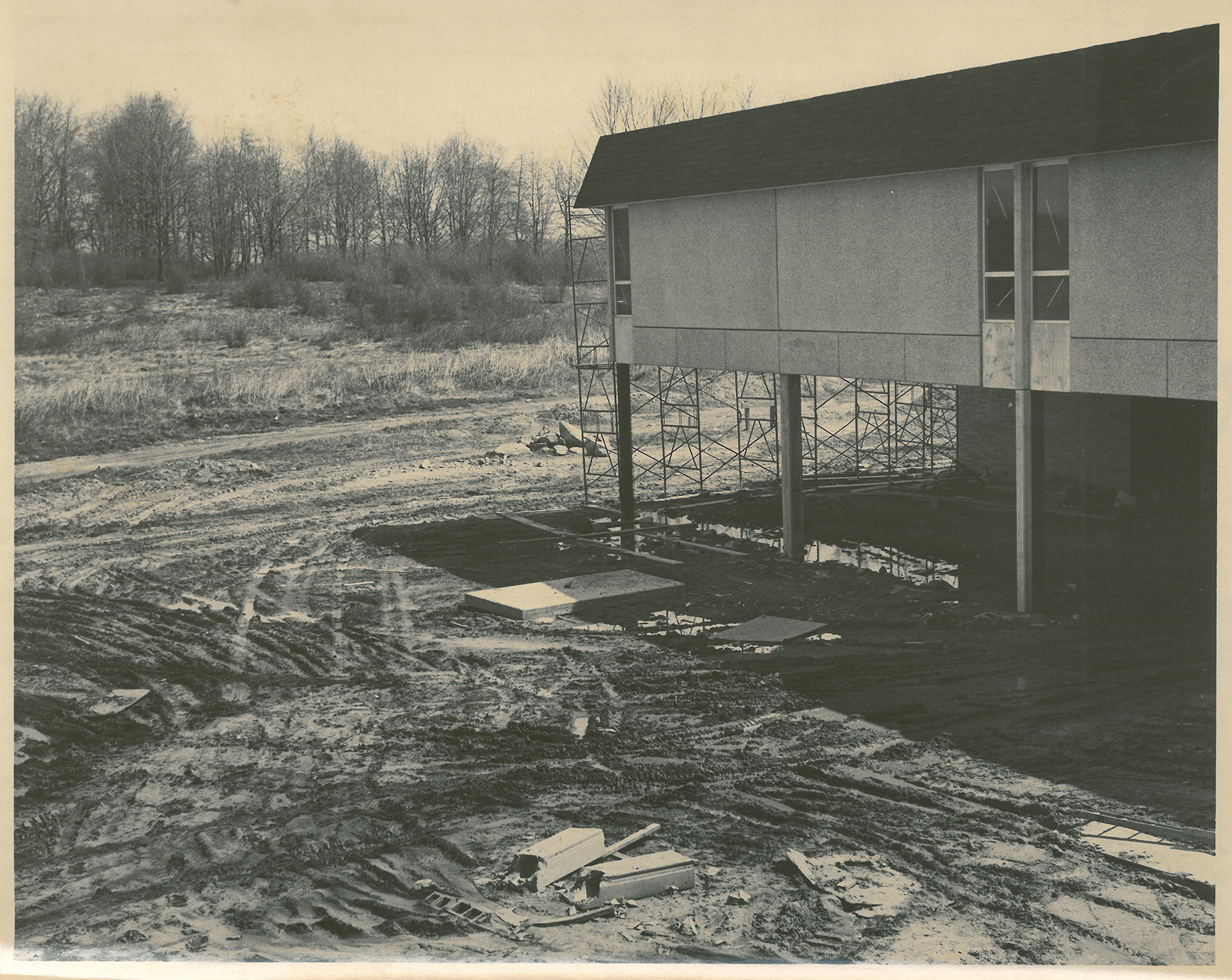 70s WIng contstruction